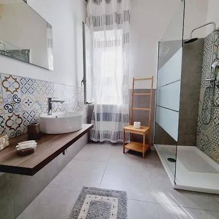 Enne's In The Heart Of Palermo