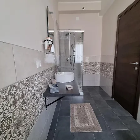 Apartment Enne's In The Heart Of Palermo